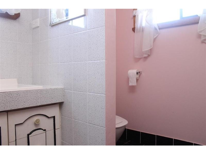 5 Bondi  Street, Tuross Head NSW 2537