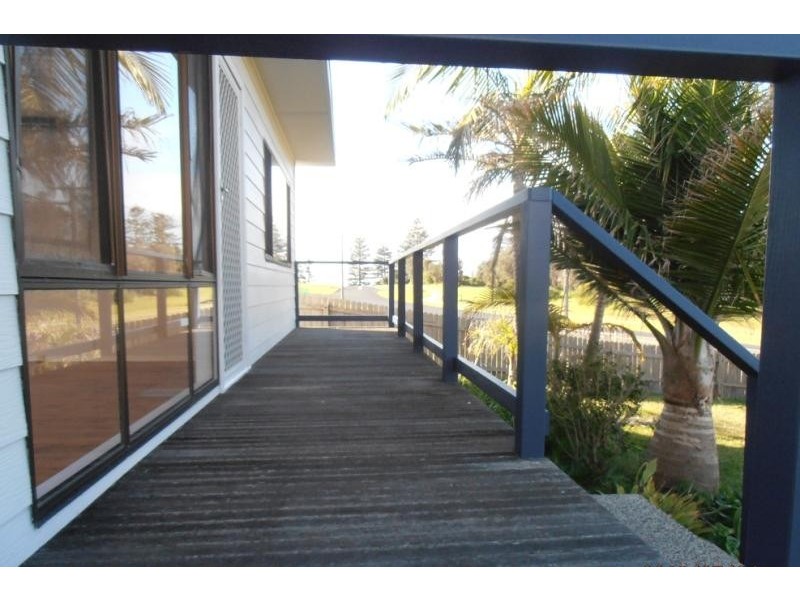 65 Tuross Boulevard, Tuross Head NSW 2537