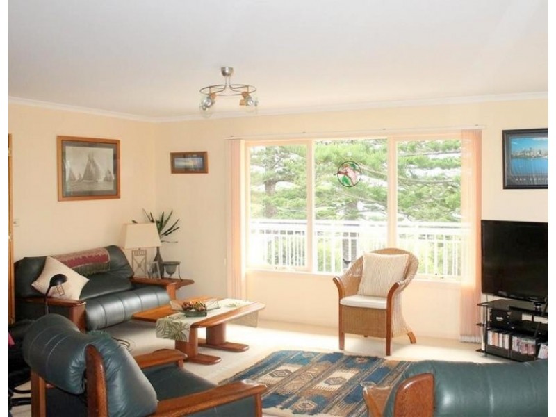 20a Coral Crescent, Tuross Head NSW 2537