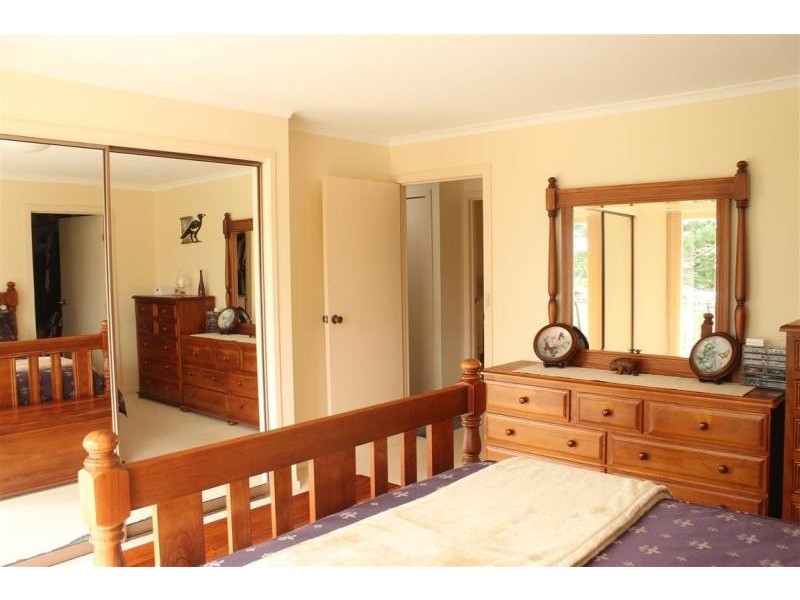 20a Coral Crescent, Tuross Head NSW 2537