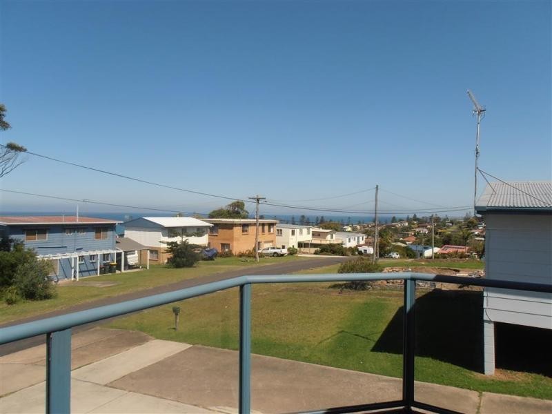 13 Bream Street, Tuross Head NSW 2537