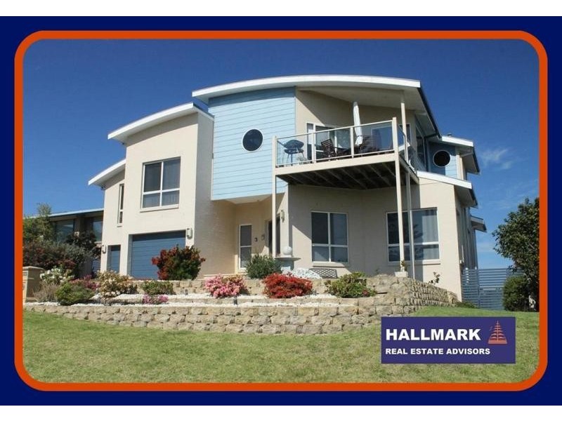 6 Coral Crescent, Tuross Head NSW 2537