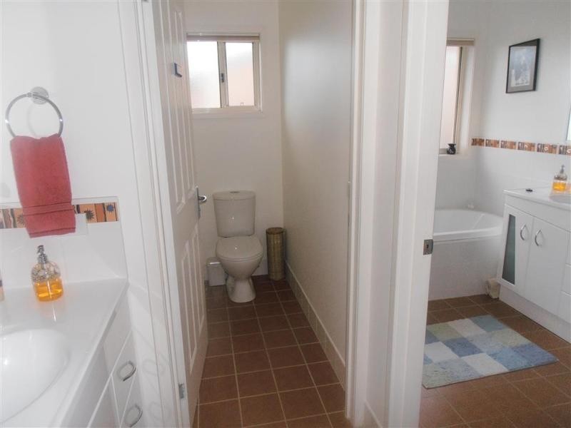 6 Coral Crescent, Tuross Head NSW 2537