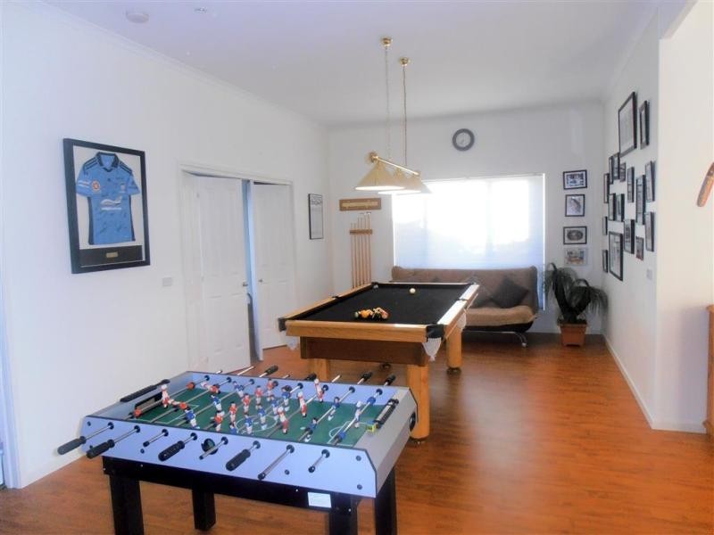 6 Coral Crescent, Tuross Head NSW 2537