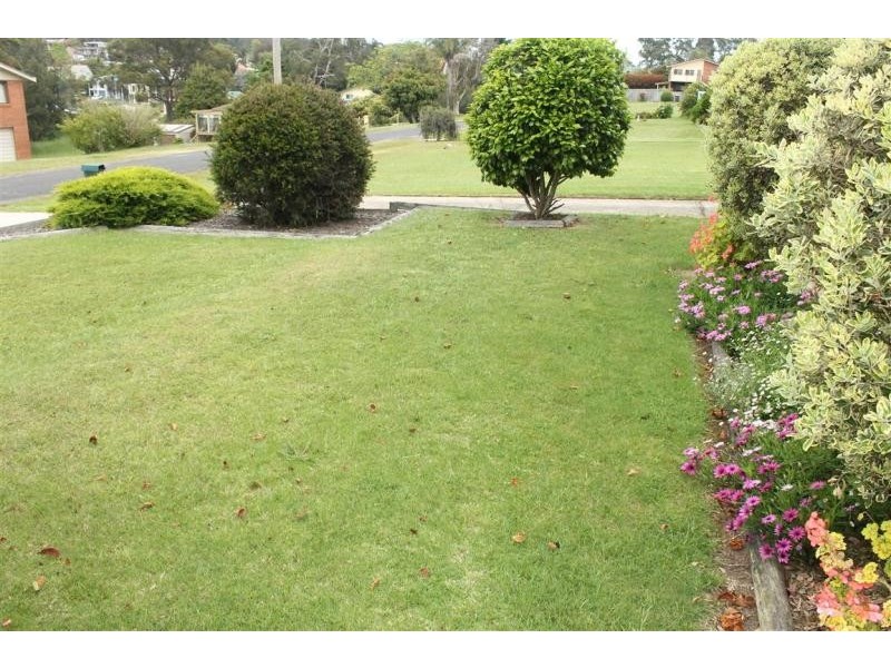 32 Brighton Street, Tuross Head NSW 2537