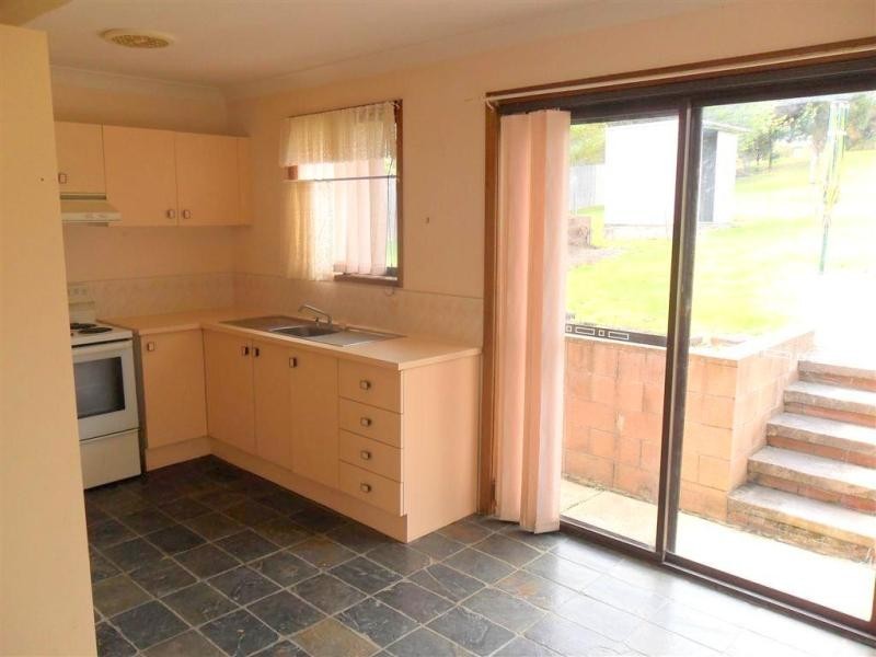 11 Anderson Avenue, Tuross Head NSW 2537