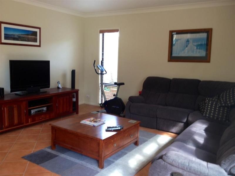 67 Tuross Boulevard, Tuross Head NSW 2537