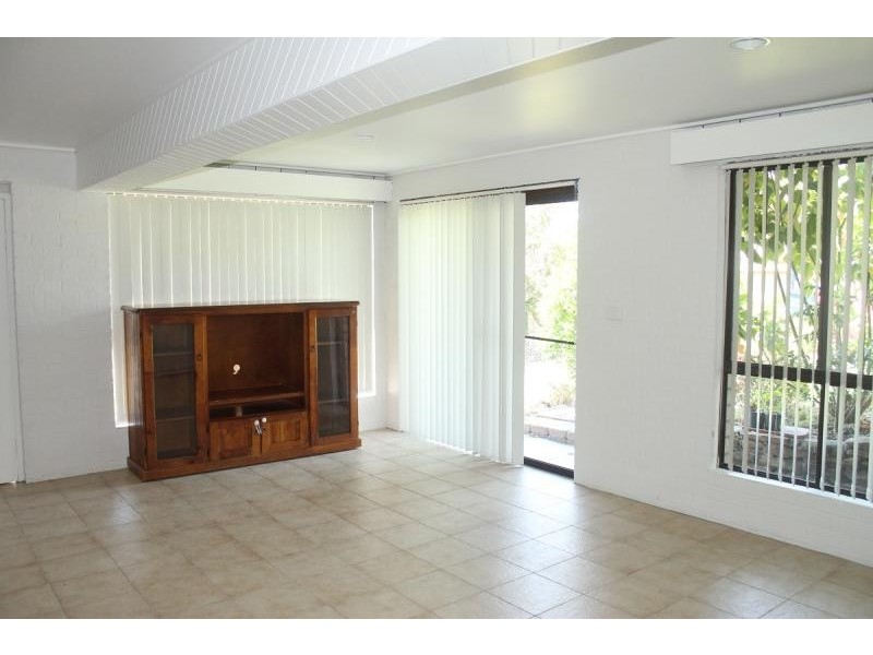 8 Swordfish Street, Tuross Head NSW 2537