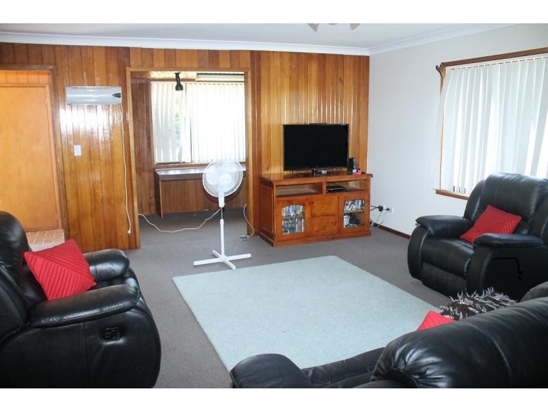 8 Swordfish Street, Tuross Head NSW 2537