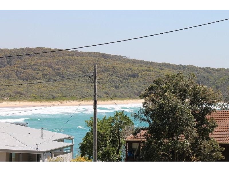18 Longpoint Street, Potato Point NSW 2545