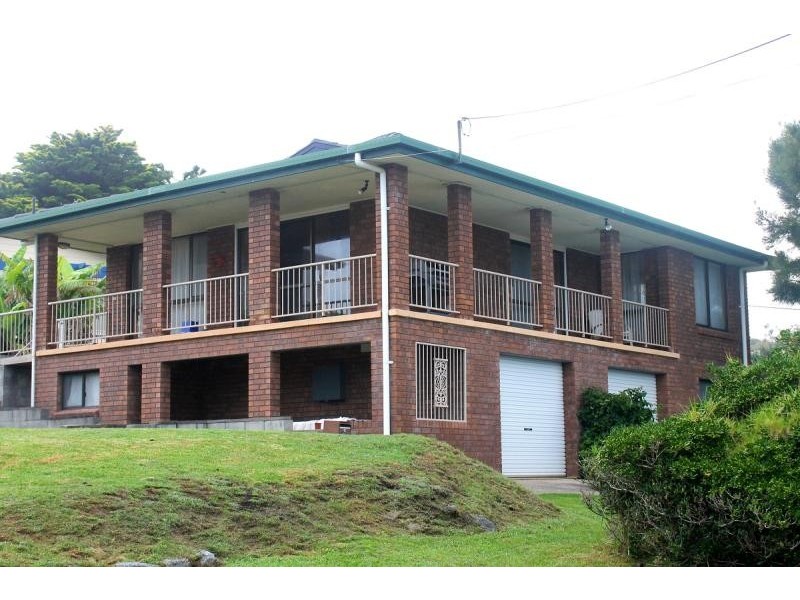 18 Longpoint Street, Potato Point NSW 2545