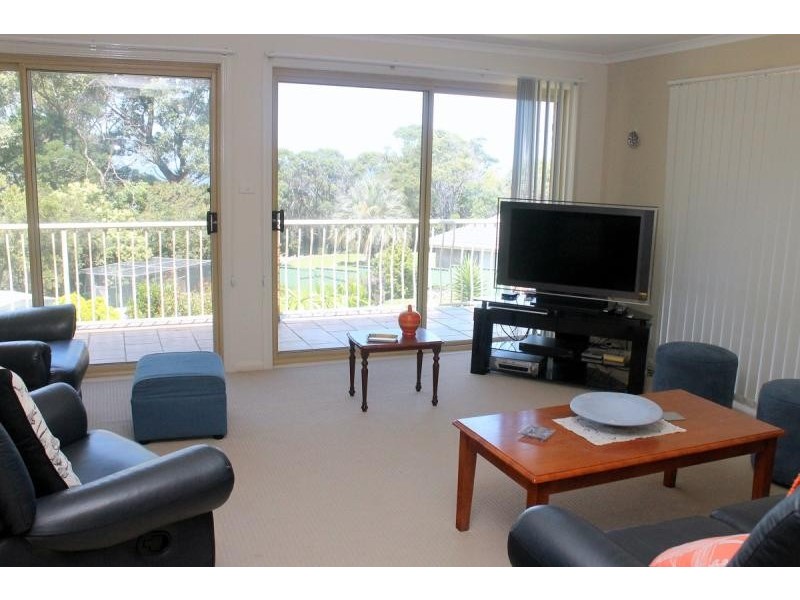 1 Hawkins Road, Tuross Head NSW 2537