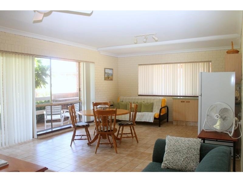 1 Hawkins Road, Tuross Head NSW 2537