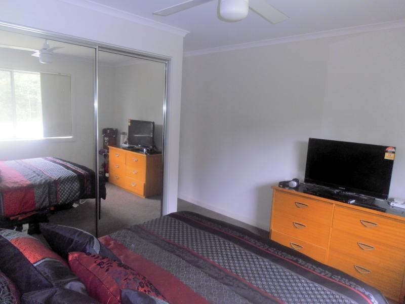 1a Crest  Crescent, Moruya Heads NSW 2537