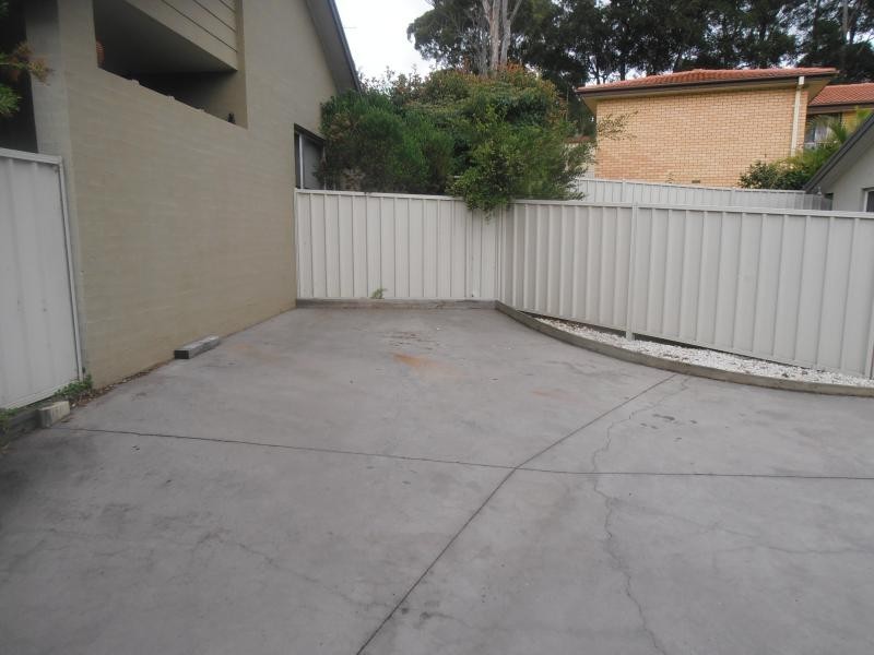 1a Crest  Crescent, Moruya Heads NSW 2537