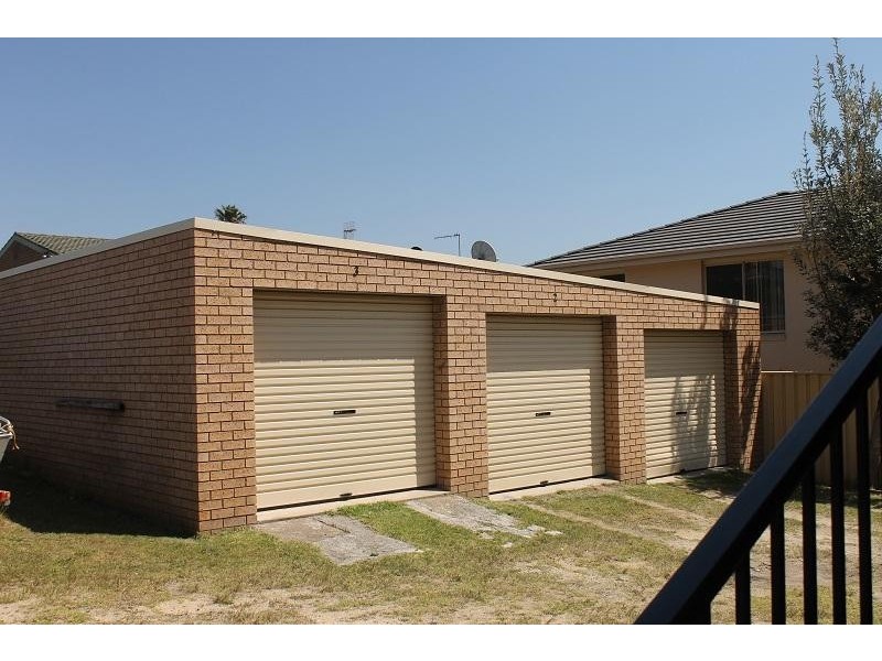 3/115 Tuross  Boulevard, Tuross Head NSW 2537