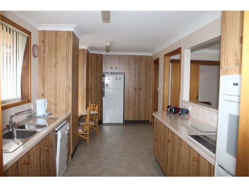 64 Hawkins Road, Tuross Head NSW 2537