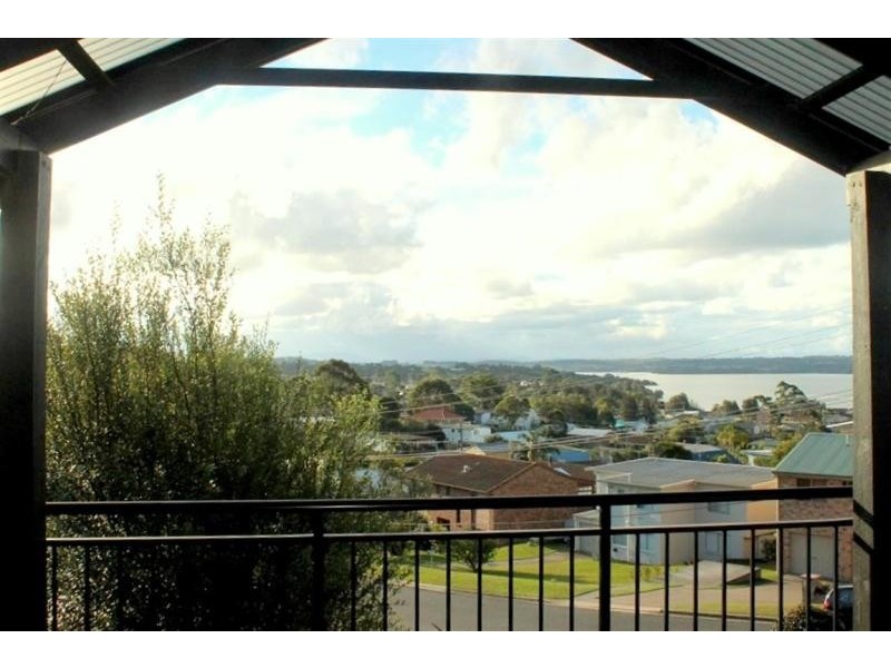 13 Coila Avenue, Tuross Head NSW 2537