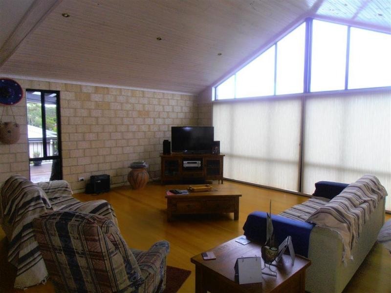 13 Coila Avenue, Tuross Head NSW 2537