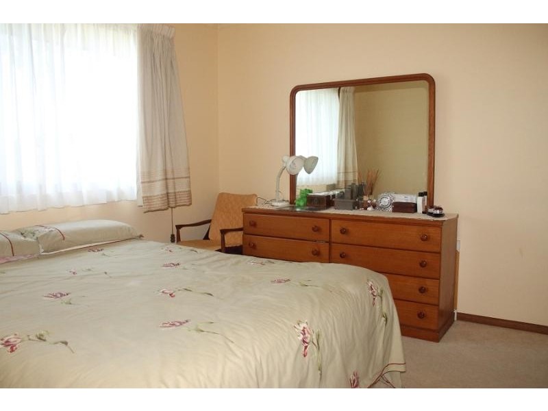 23 Lake Street, Tuross Head NSW 2537