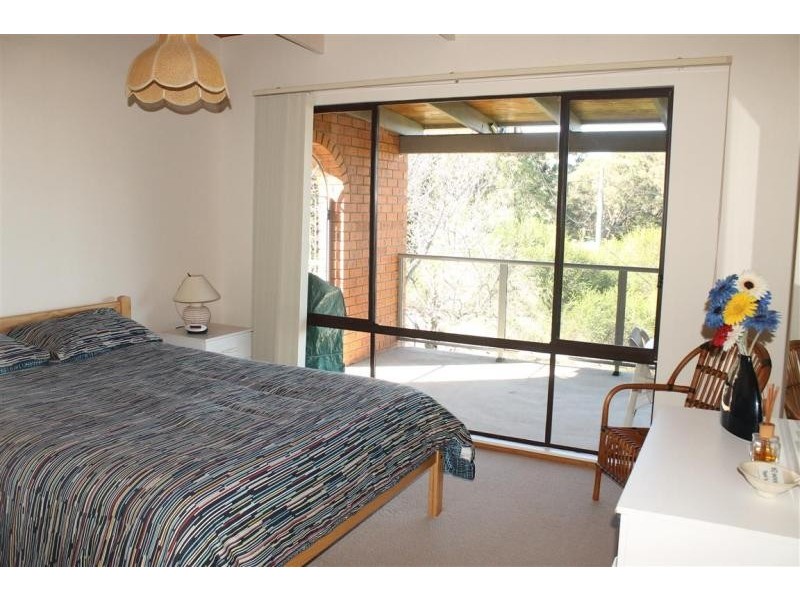 6/5 Hood Crescent, Tuross Head NSW 2537