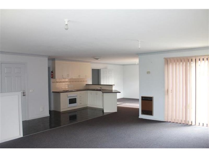 11 Salmon Street, Tuross Head NSW 2537