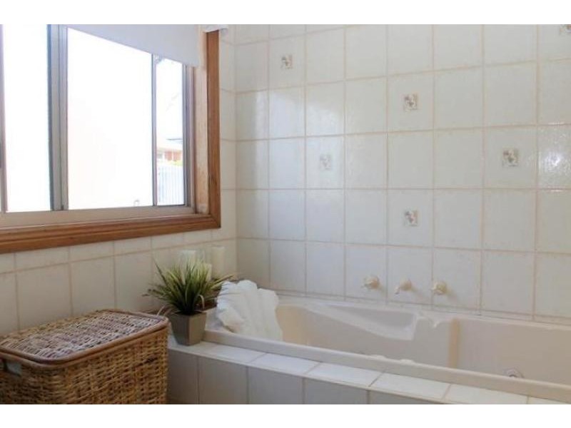23 Islandview  Road, Tuross Head NSW 2537