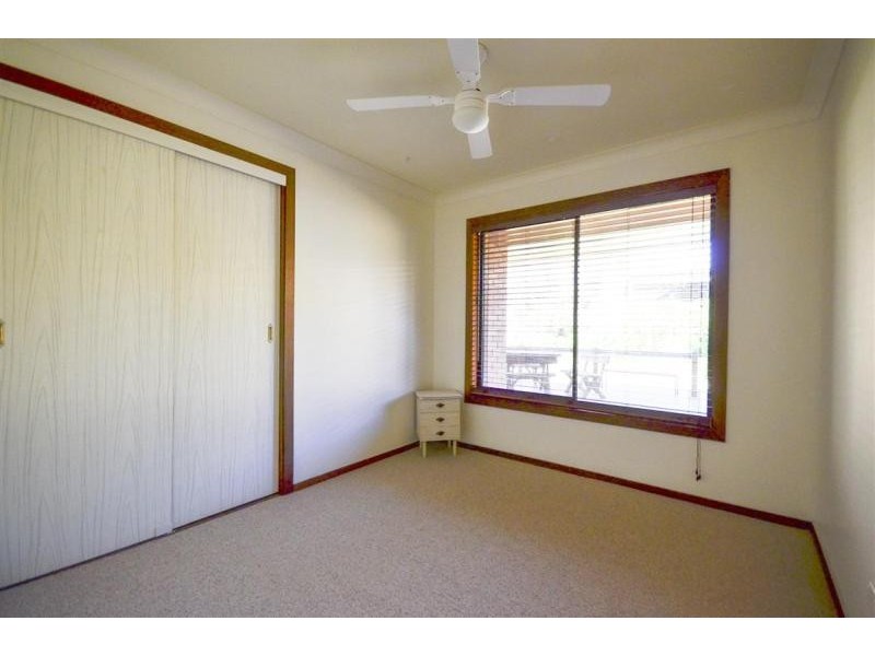 27 Anderson Avenue, Tuross Head NSW 2537