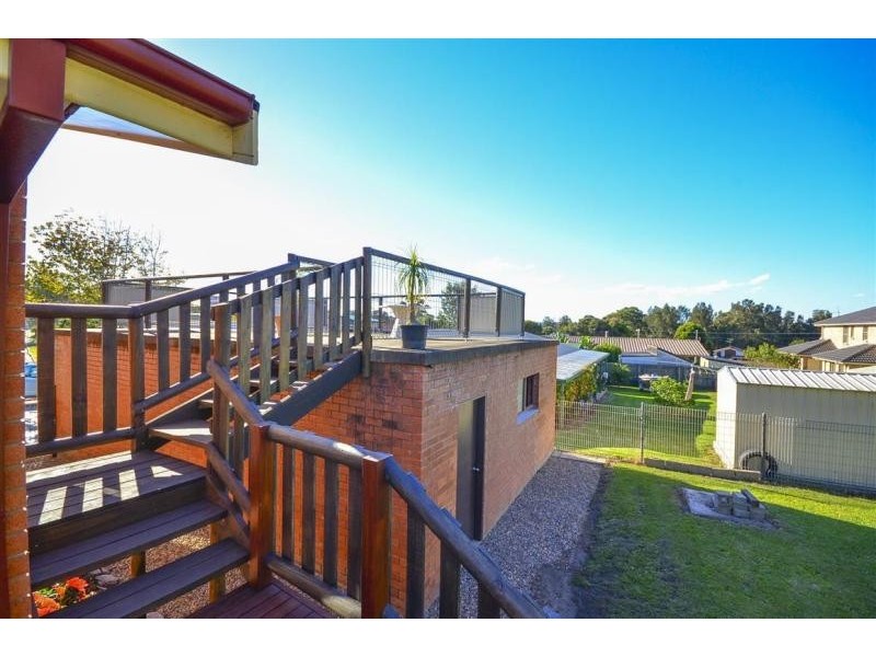 27 Anderson Avenue, Tuross Head NSW 2537