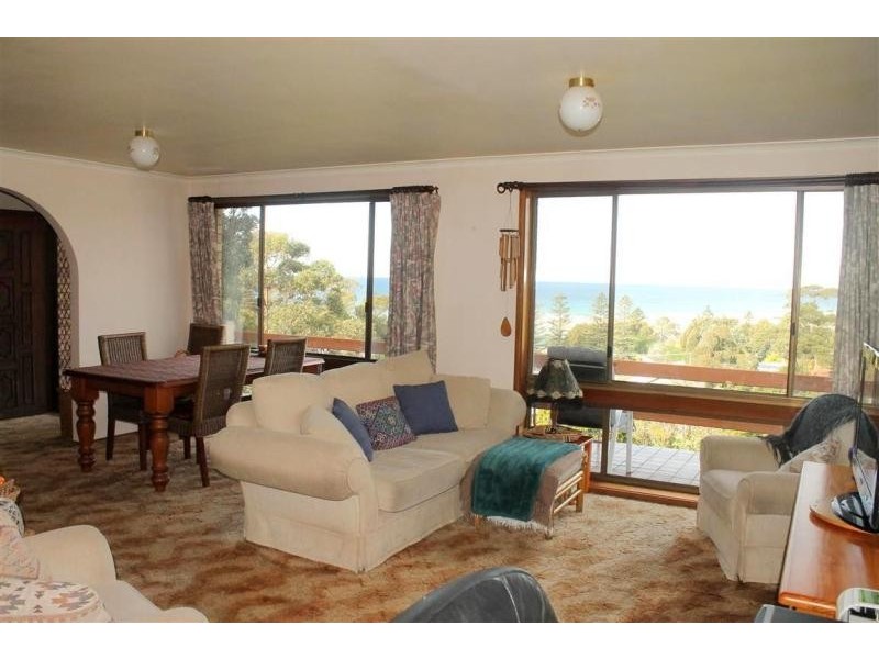 20 Beatty Crescent, Tuross Head NSW 2537