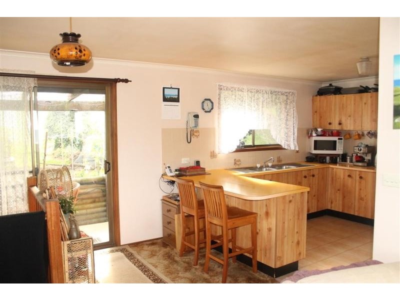 20 Beatty Crescent, Tuross Head NSW 2537