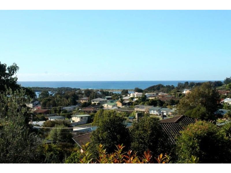 112 Hector McWilliam  Drive, Tuross Head NSW 2537