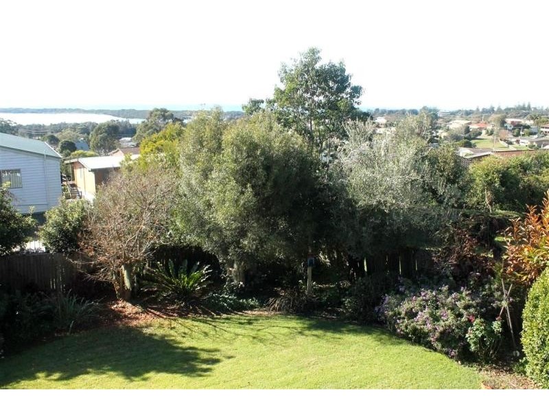 112 Hector McWilliam  Drive, Tuross Head NSW 2537