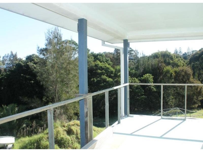 19 Viewpoint  Court, Tuross Head NSW 2537