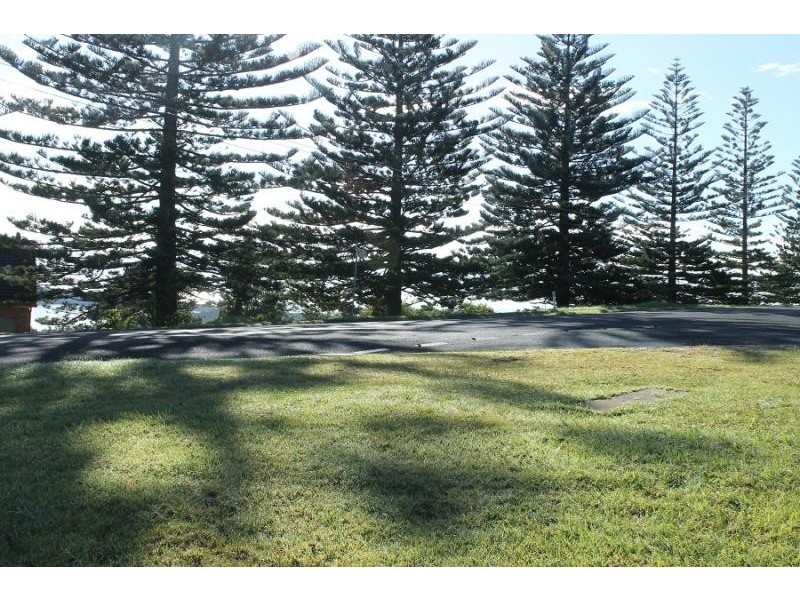 1 Viewpoint  Court, Tuross Head NSW 2537