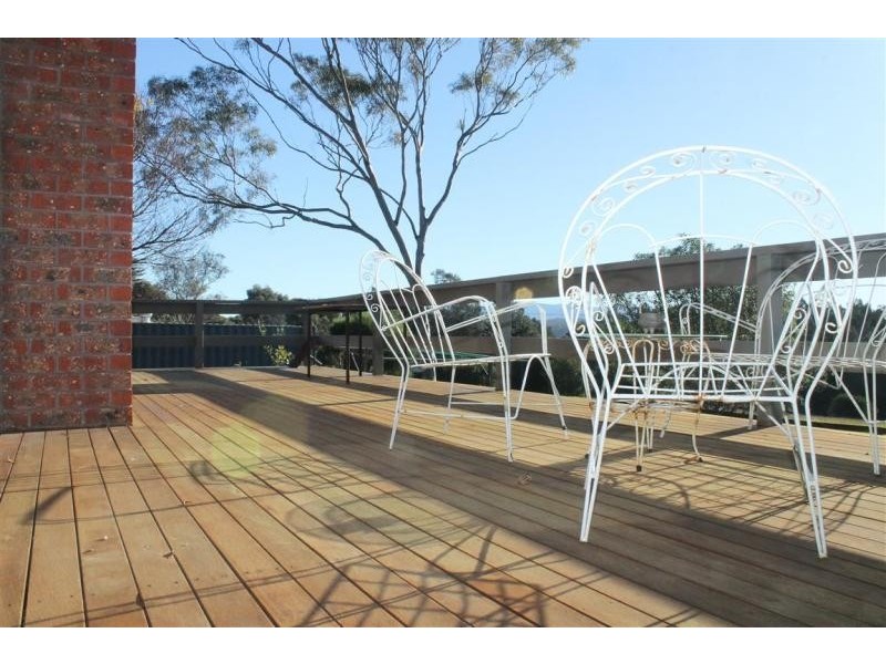 10 Lake Street, Tuross Head NSW 2537