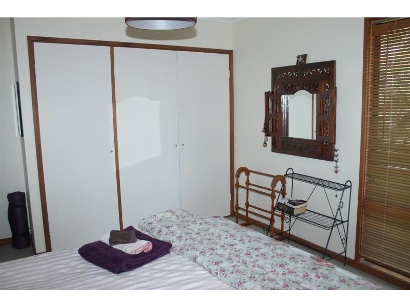 10 Lake Street, Tuross Head NSW 2537