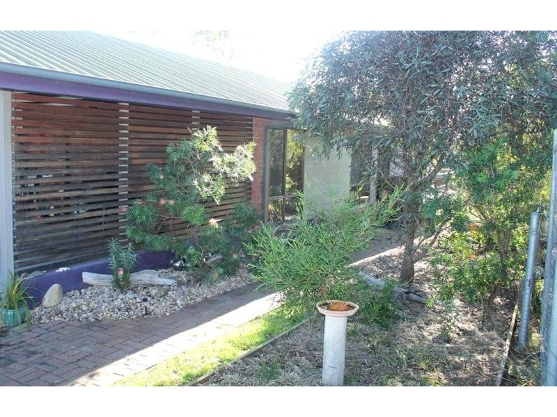 10 Lake Street, Tuross Head NSW 2537