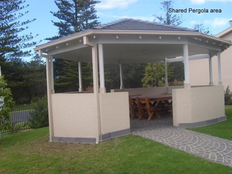 15/105-113 Tuross Boulevard, Tuross Head NSW 2537