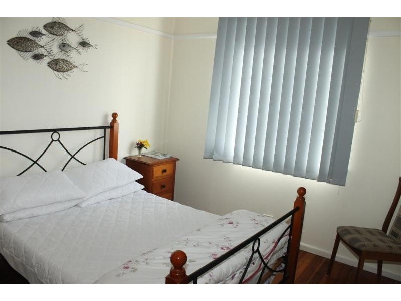 8 Anderson Avenue, Tuross Head NSW 2537
