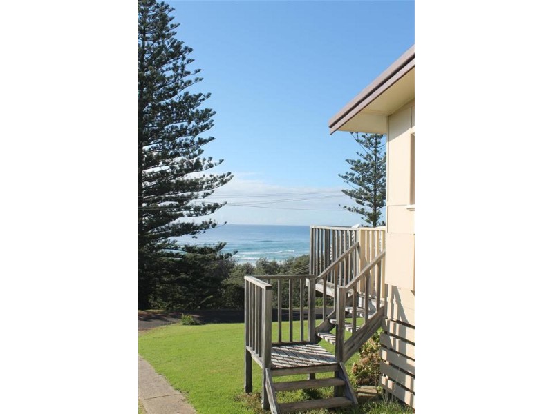 20 Clive Court, Tuross Head NSW 2537