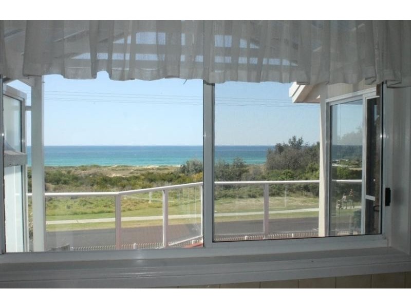 85 Tuross Boulevard, Tuross Head NSW 2537