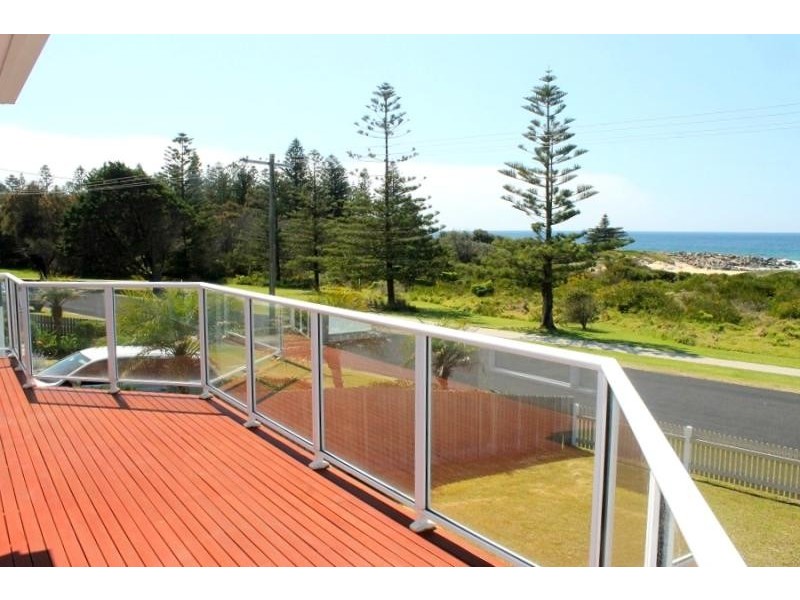 85 Tuross Boulevard, Tuross Head NSW 2537