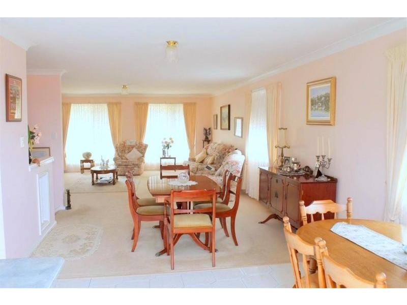 284 Hector McWilliam Drive, Tuross Head NSW 2537