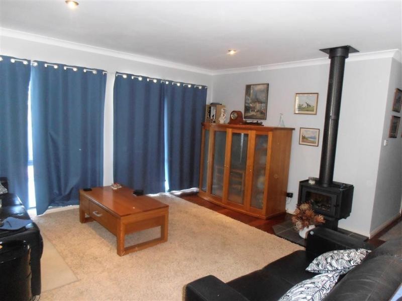 69 Bondi Street, Tuross Head NSW 2537