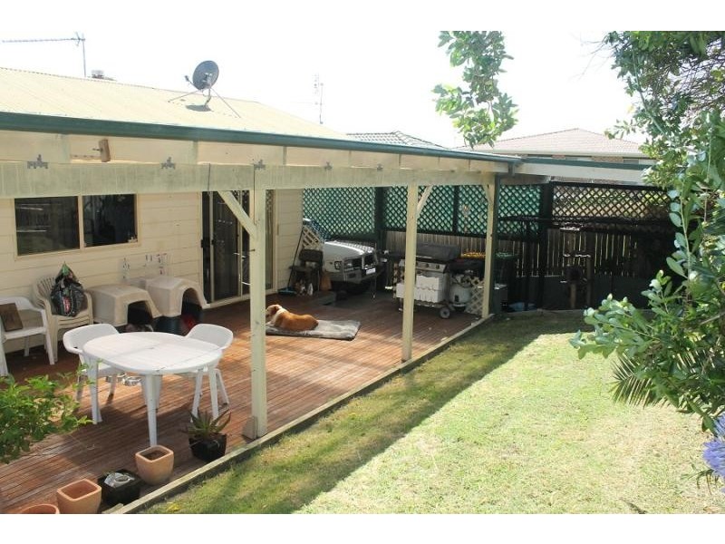 6 Green Place, Tuross Head NSW 2537