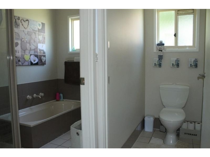 6 Green Place, Tuross Head NSW 2537