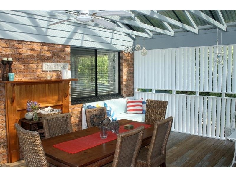 76 Nelson  Parade, Tuross Head NSW 2537