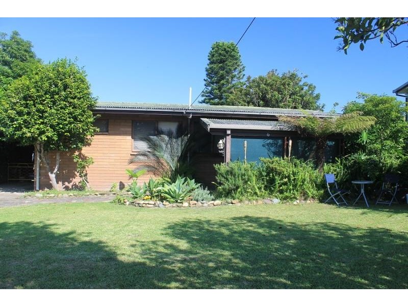 245 Hector McWilliam  Drive, Tuross Head NSW 2537