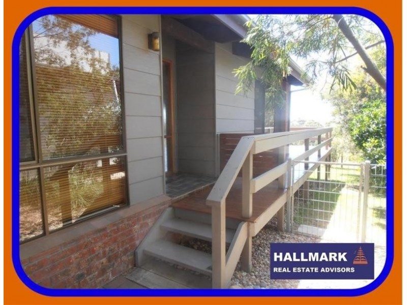 10 Lake Street, Tuross Head NSW 2537